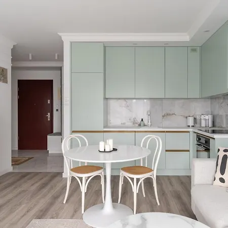 Lion - River View Apartment